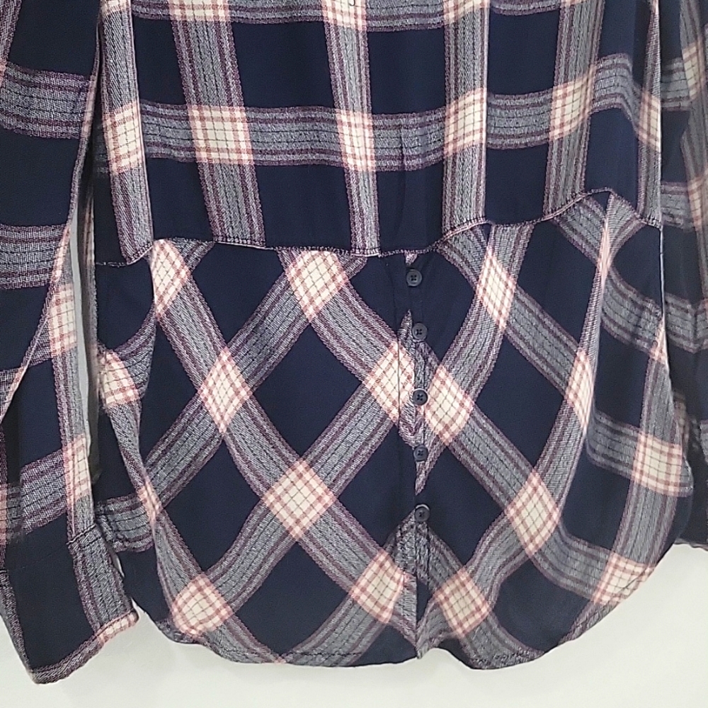 Lucky Brand Buttoned long-sleeved Shirt for Women in ize XS - Picture 6 of 6